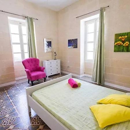 Enjoy And Relax At The Blu House