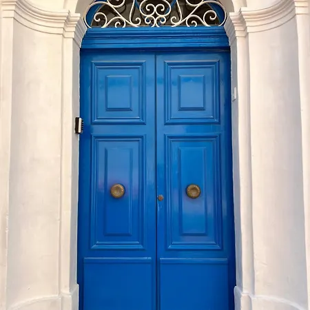 Blu House